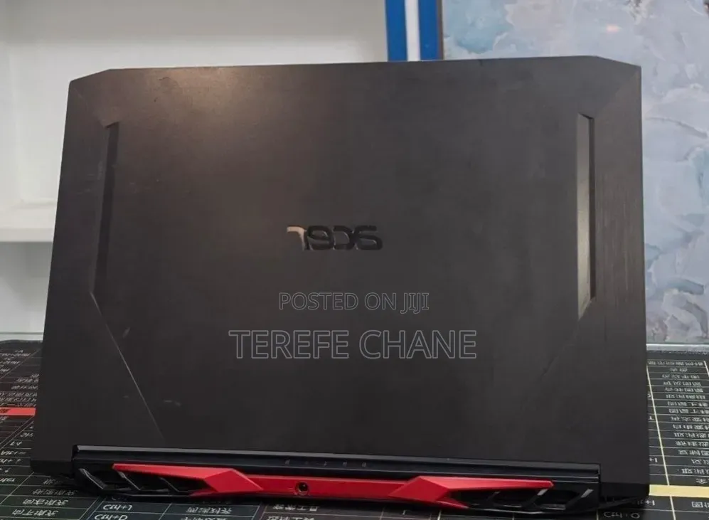 New Laptop Acer Nitro 5 8GB Intel Core i5 SSD 256GB