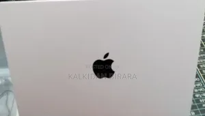 New Laptop Apple MacBook Pro 16GB Apple M5 SSD 512GB
