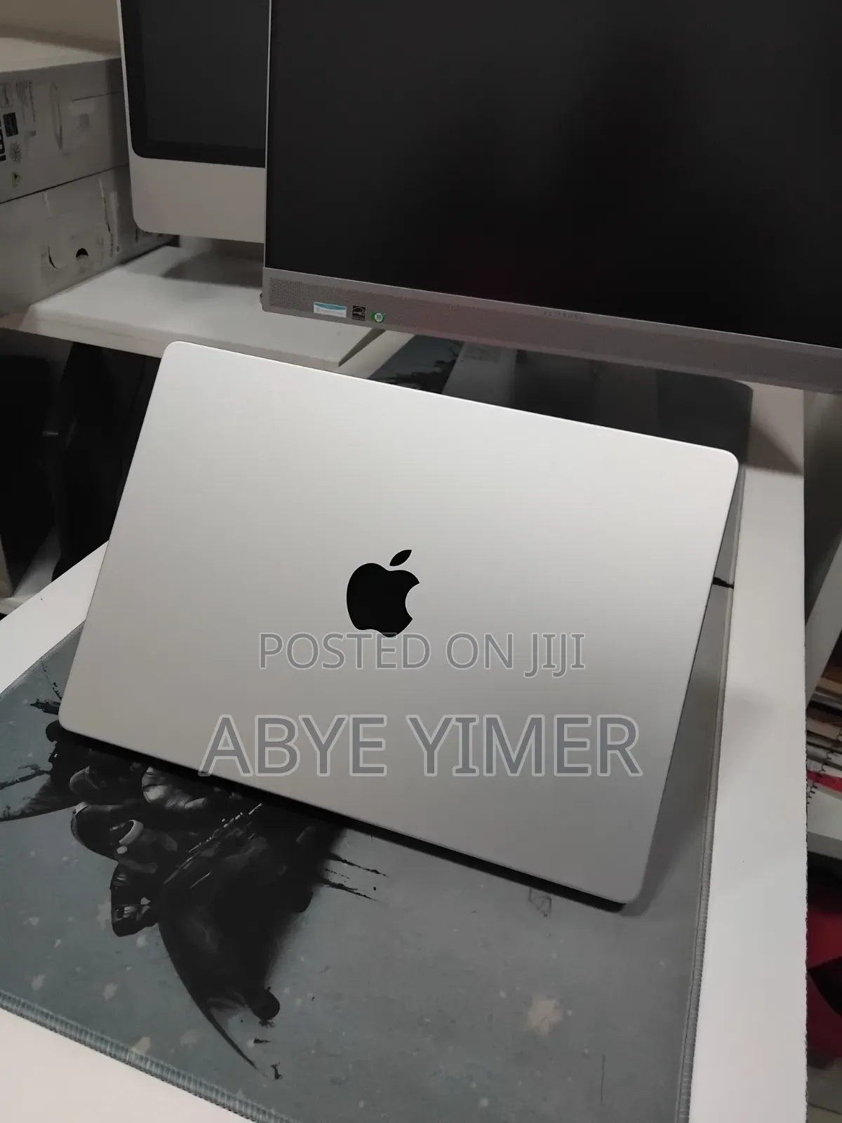 New Laptop Apple MacBook Pro 2024 M4 16GB Apple M4 SSD 512GB
