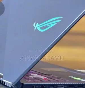New Laptop Asus ROG Strix G17 16GB Intel Core i7 SSD 512GB