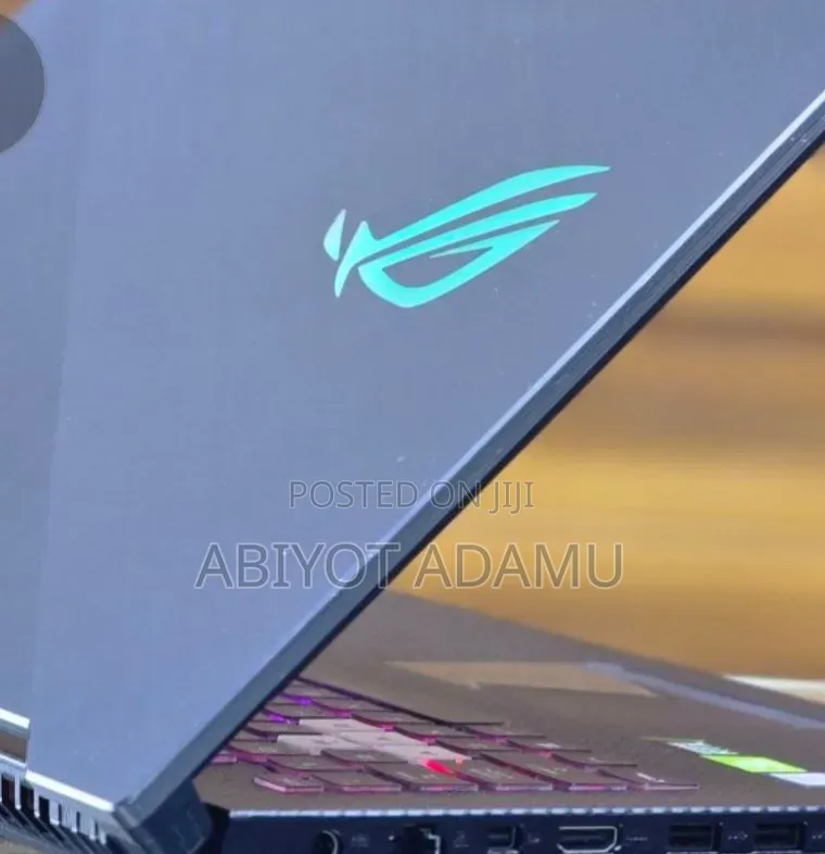 New Laptop Asus ROG Strix G17 16GB Intel Core i7 SSD 512GB