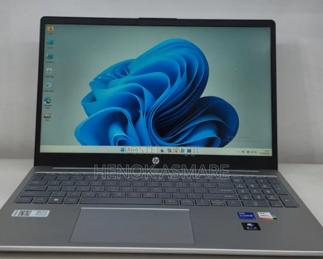 New Laptop HP Stream Notebook 16GB Intel Core i7 SSD 512GB