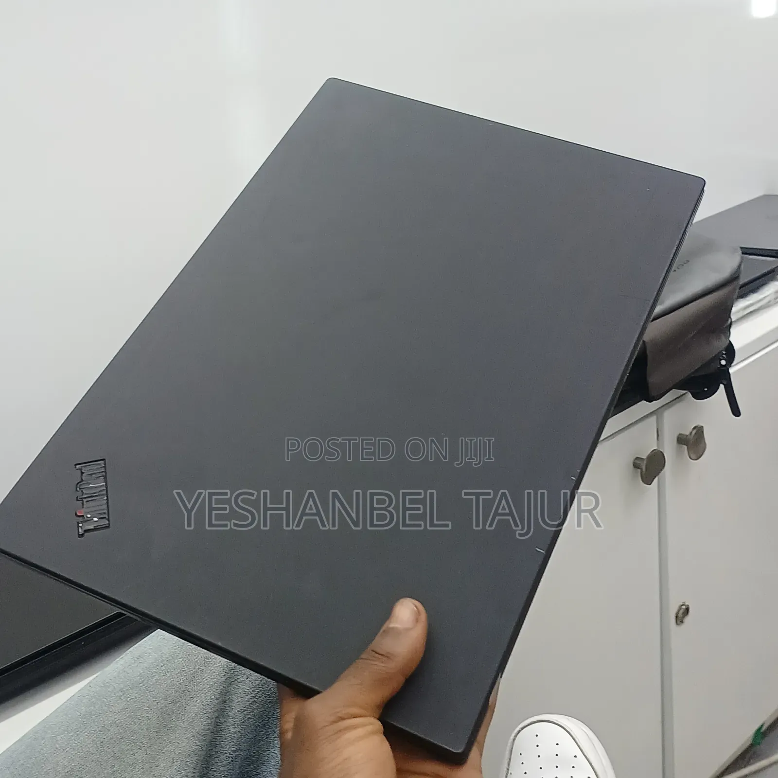 New Laptop Lenovo ThinkPad t495s 8GB AMD Ryzen 5 SSD 512GB