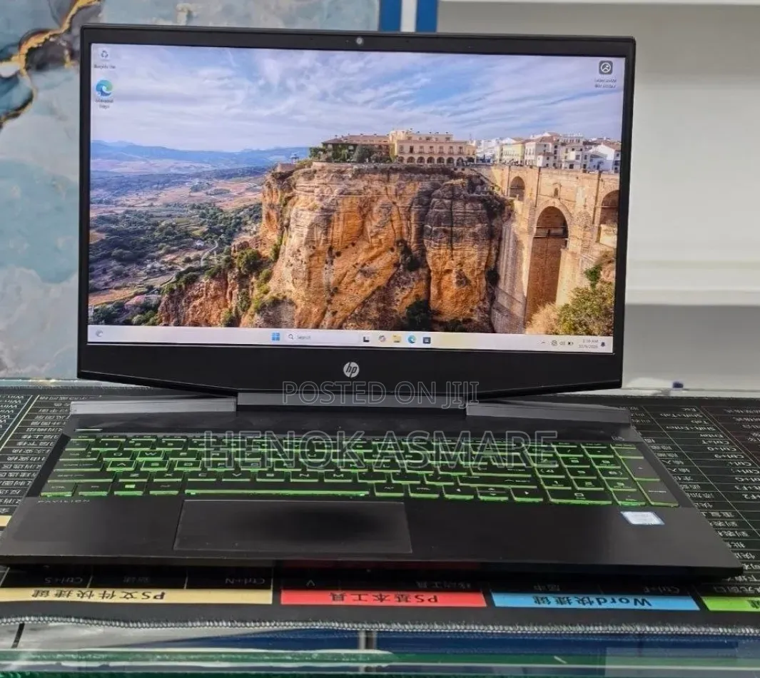 New Laptop HP Pavilion 15 16GB Intel Core i5 SSD 512GB