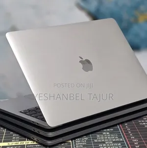 New Laptop Apple MacBook Pro 2021 M1 8GB Apple M1 SSD 512GB