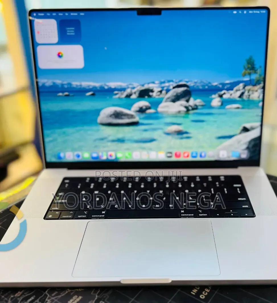 New Laptop Apple MacBook Pro 2021 M1 Max 32GB Apple M1 Max SSD 1T