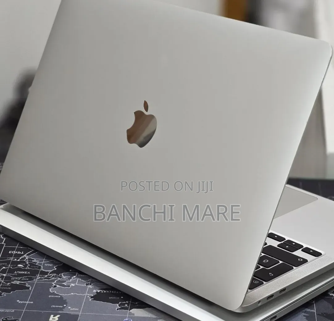 New Laptop Apple MacBook Pro 2020 32GB Intel Core i7 SSD 512GB
