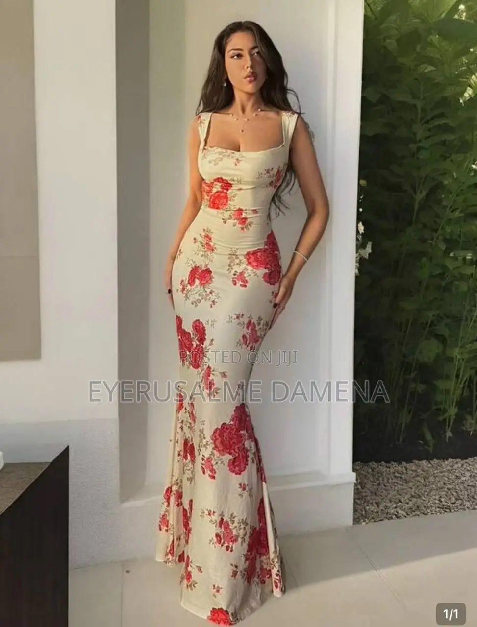 Ladies Full Dress
