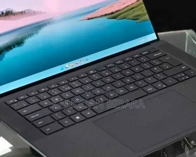 New Laptop Dell XPS 13 16GB Intel Core i7 SSD 512GB