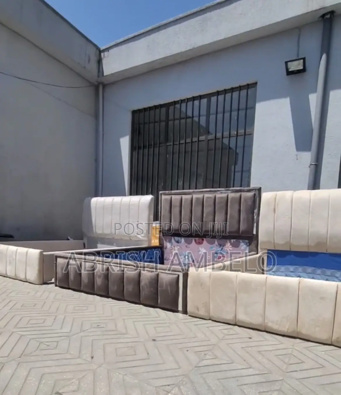 Modern Design Bed New