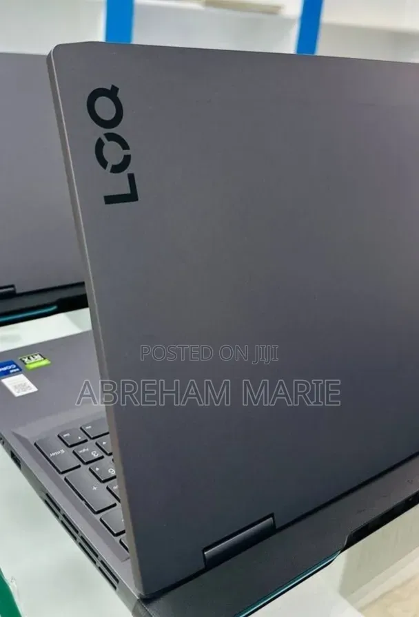 New Laptop Lenovo LOQ 15AHP10 16GB Intel Core i7 SSD 1T