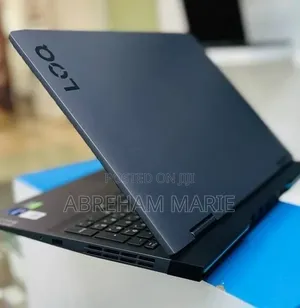 New Laptop Lenovo LOQ 15AHP10 16GB Intel Core i7 SSD 1T
