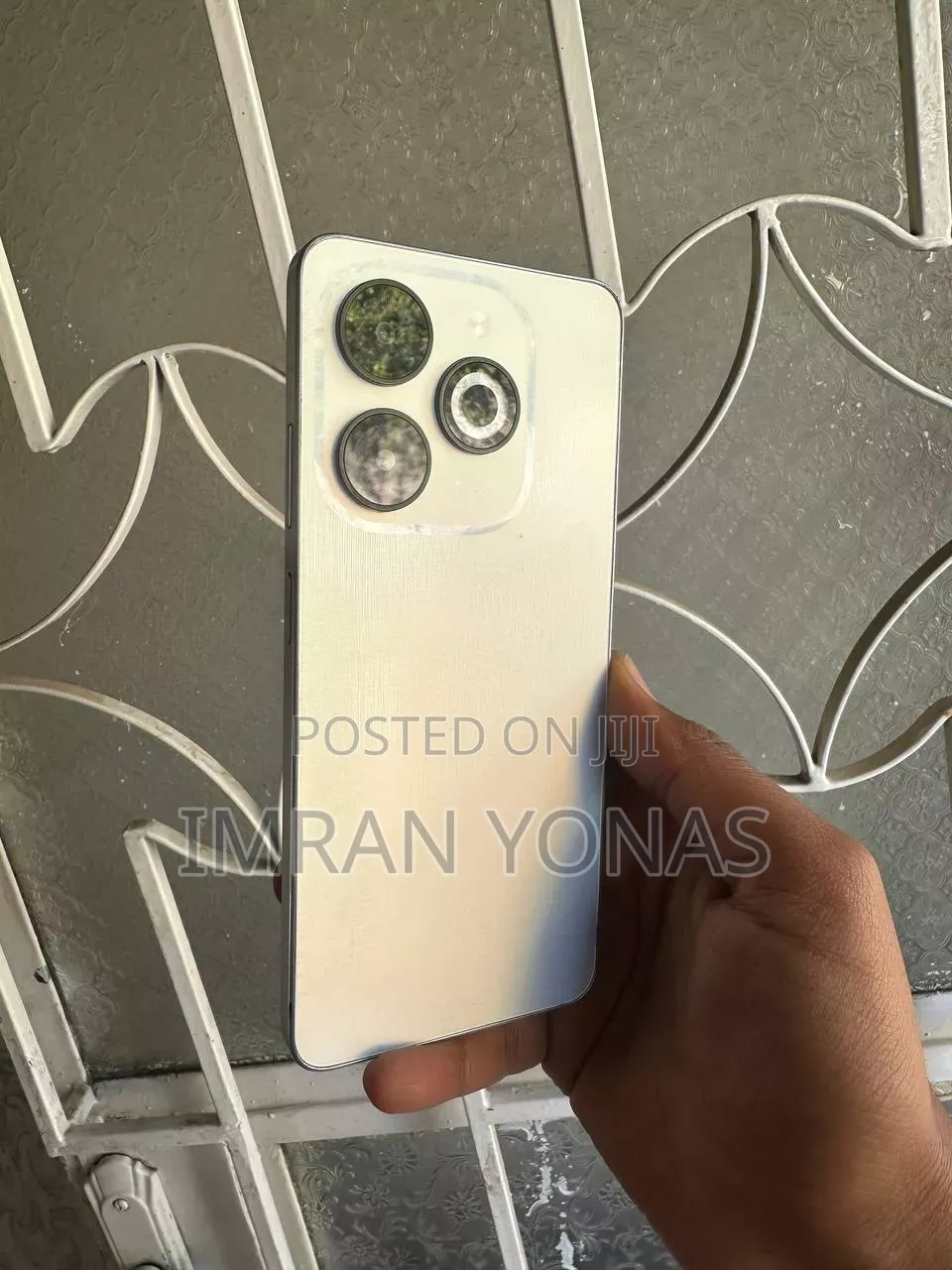Infinix Smart 8 64 GB White