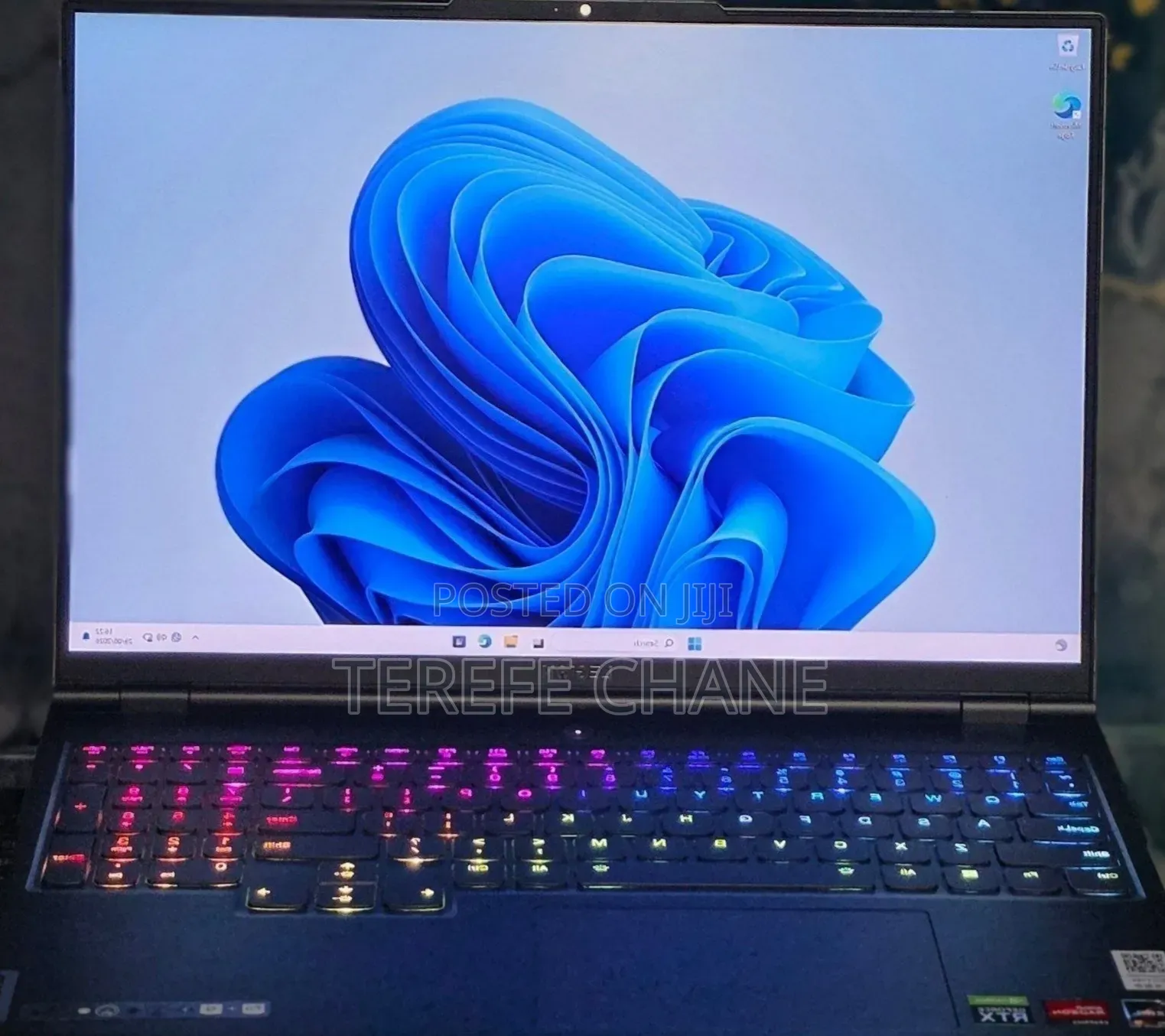 New Laptop Lenovo Legion 9 32GB AMD Ryzen 9 SSD 1T
