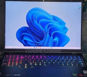 New Laptop Lenovo Legion 9 32GB AMD Ryzen 9 SSD 1T
