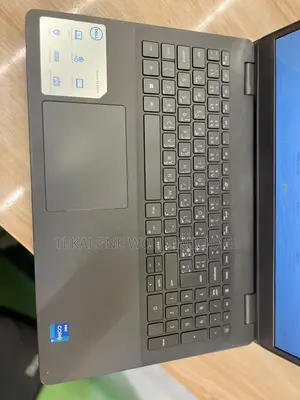 Laptop Dell Vostro 15 3000 8GB Intel Core i5 HDD 1T