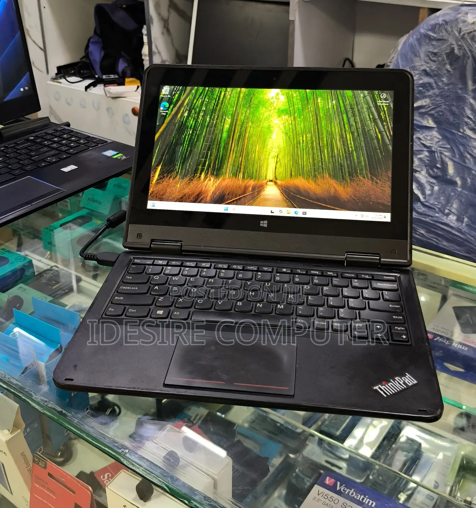 Laptop Lenovo Yoga 11e 4GB Intel Pentium HDD 500GB