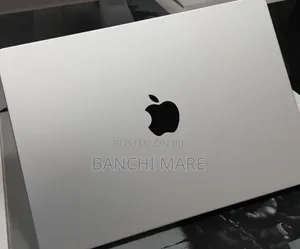 New Laptop Apple MacBook Pro 2024 M4 16GB Apple M4 SSD 512GB