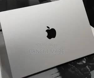New Laptop Apple MacBook Pro 2024 M4 16GB Apple M4 SSD 512GB