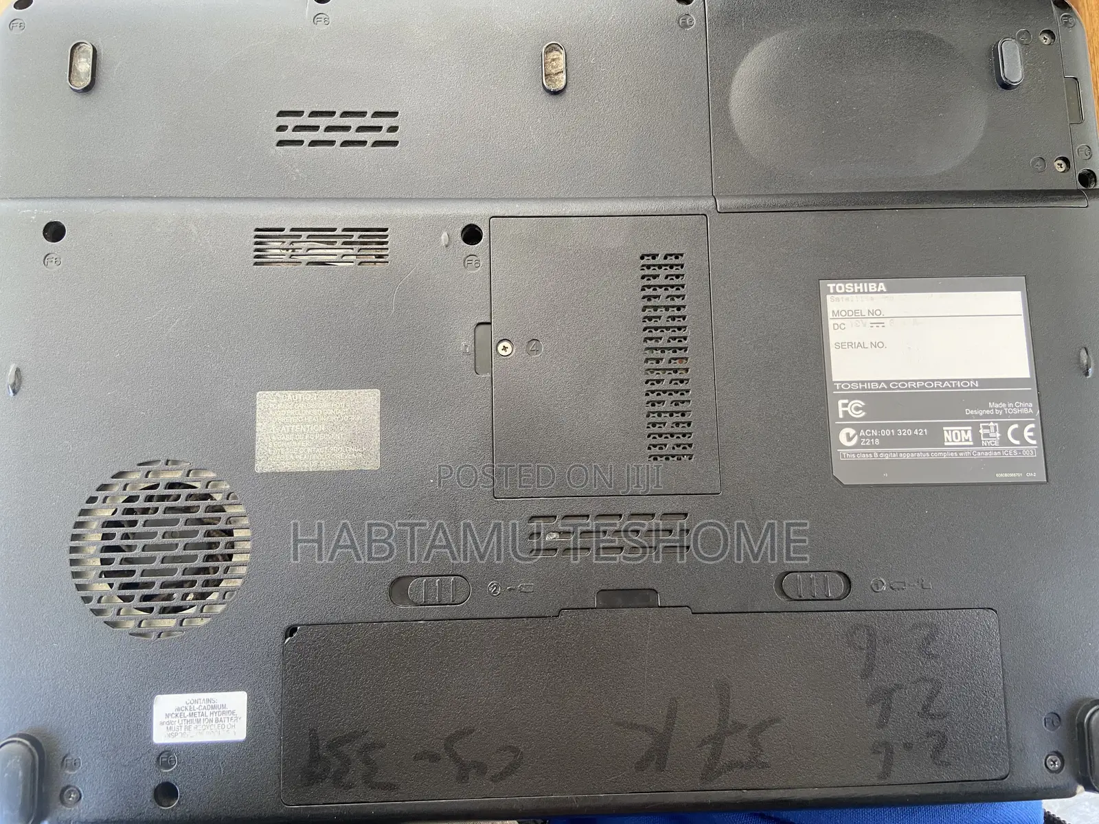 Laptop Toshiba 6GB Intel Core i3 HDD+SSD 140GB