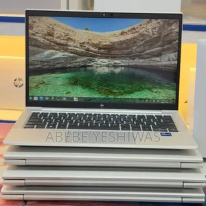 New Laptop HP EliteBook 830 G8 8GB Intel Core i7 SSD 512GB