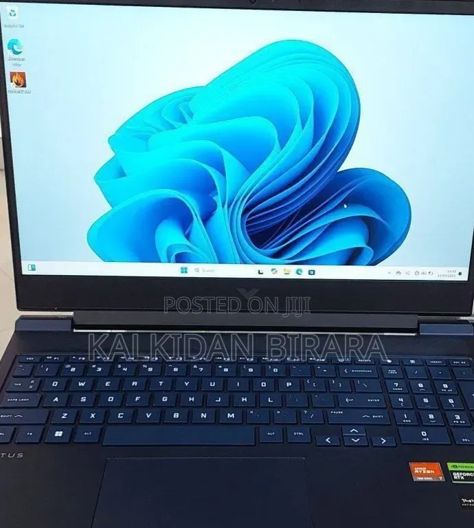 New Laptop HP Victus 16 8GB AMD Ryzen 7 SSD 1T