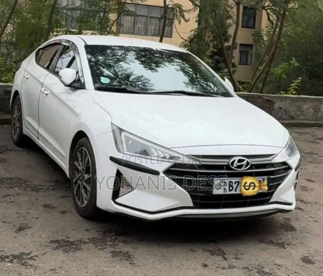 Hyundai Avante 2020 White