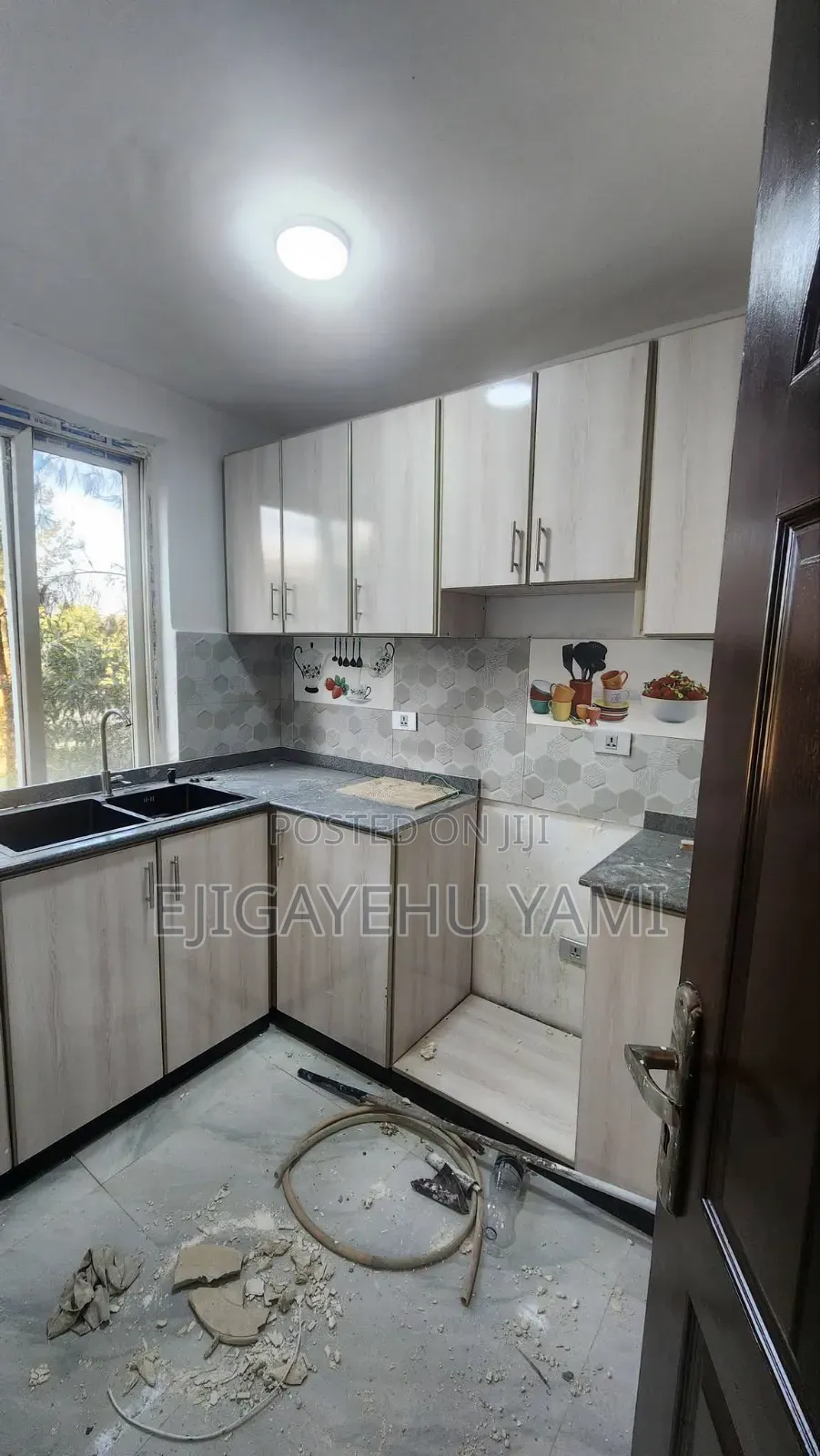 Furnished 1bdrm Condo in Condominium, Bole for sale