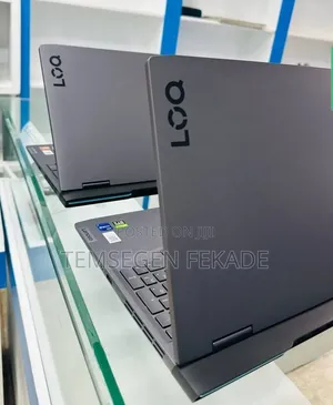 New Laptop Lenovo LOQ 15ARP9 16GB Intel Core i7 SSD 1T