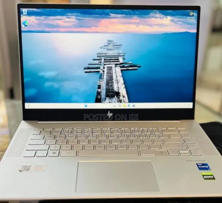 New Laptop HP Envy 15 16GB Intel Core i7 SSD 512GB