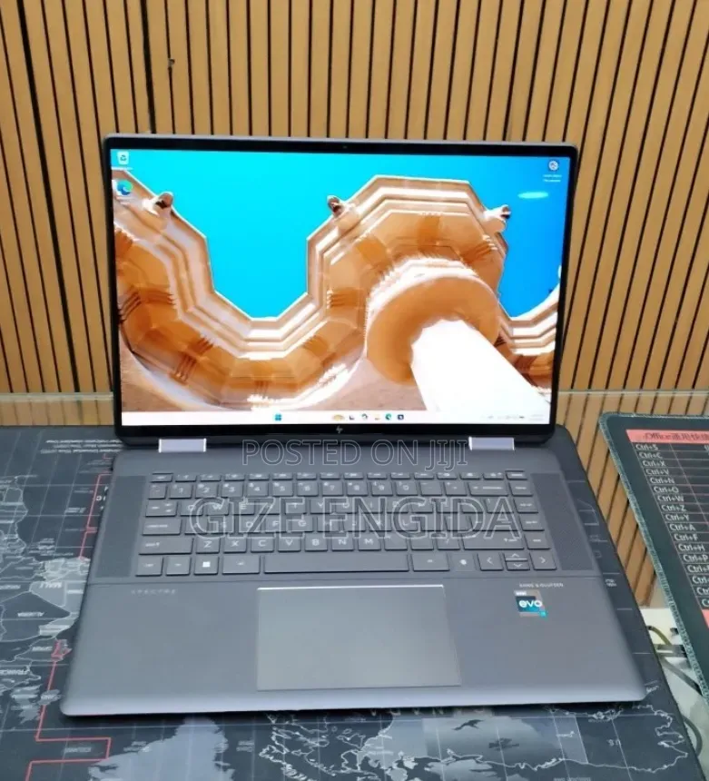 New Laptop HP Spectre 16GB Intel Core i7 SSD 512GB