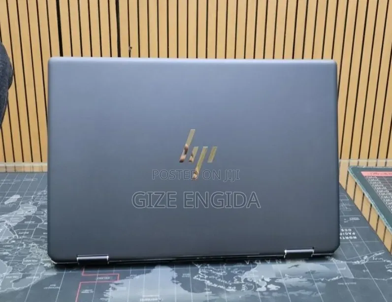 New Laptop HP Spectre 16GB Intel Core i7 SSD 512GB