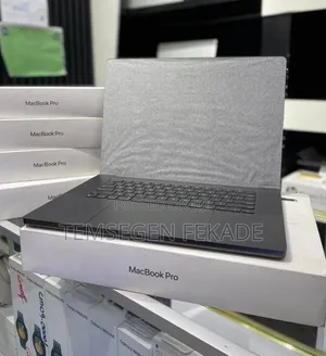 New Laptop Apple MacBook Pro 2024 M4 Max 48GB Apple M4 Max SSD 2T
