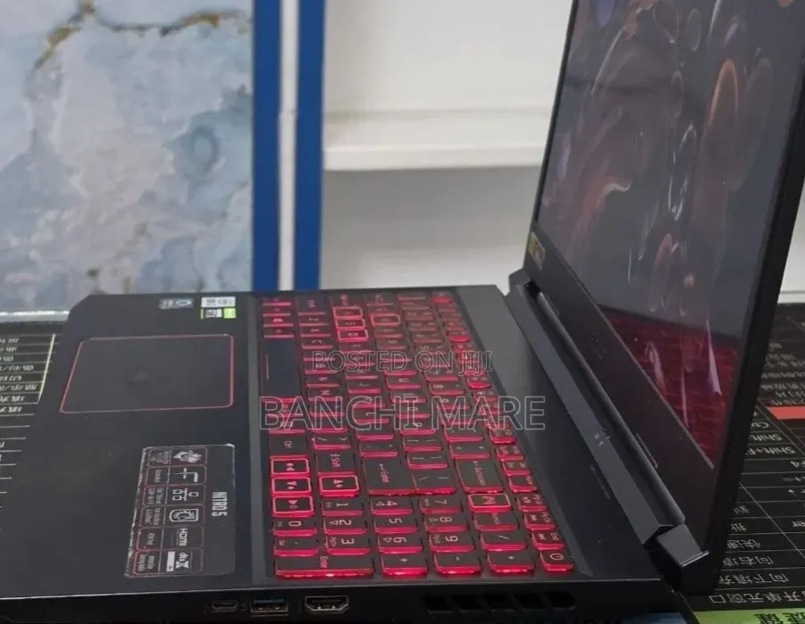 New Laptop Acer Nitro 5 8GB Intel Core i5 SSD 256GB