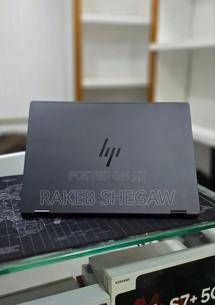 New Laptop HP OmniBook X Flip 16" 16GB Intel Core i7 SSD 1T