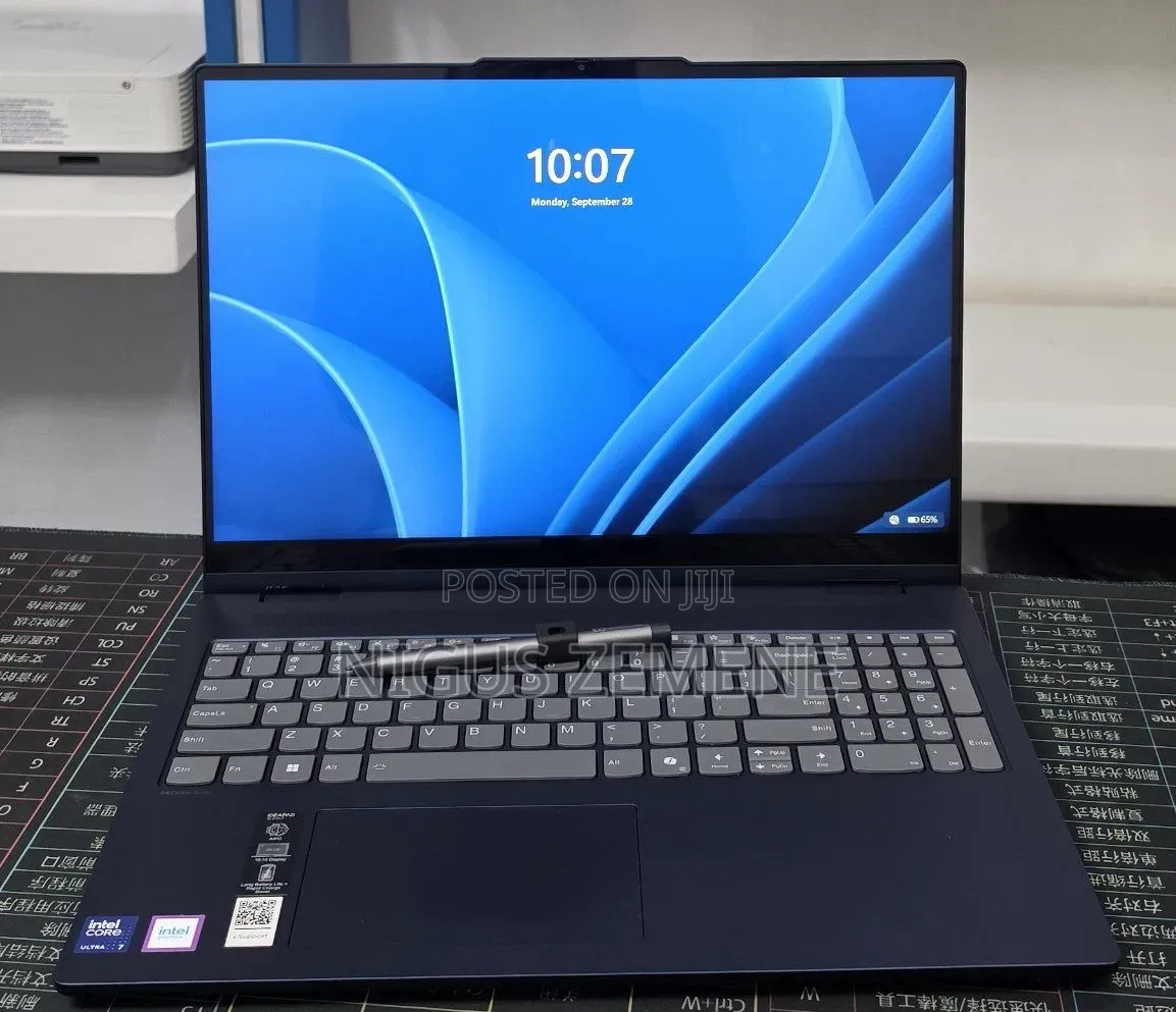 New Laptop Lenovo Ideapad 3 32GB Intel Core Ultra 7 SSD 1T