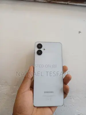 Samsung Galaxy A06 128 GB White