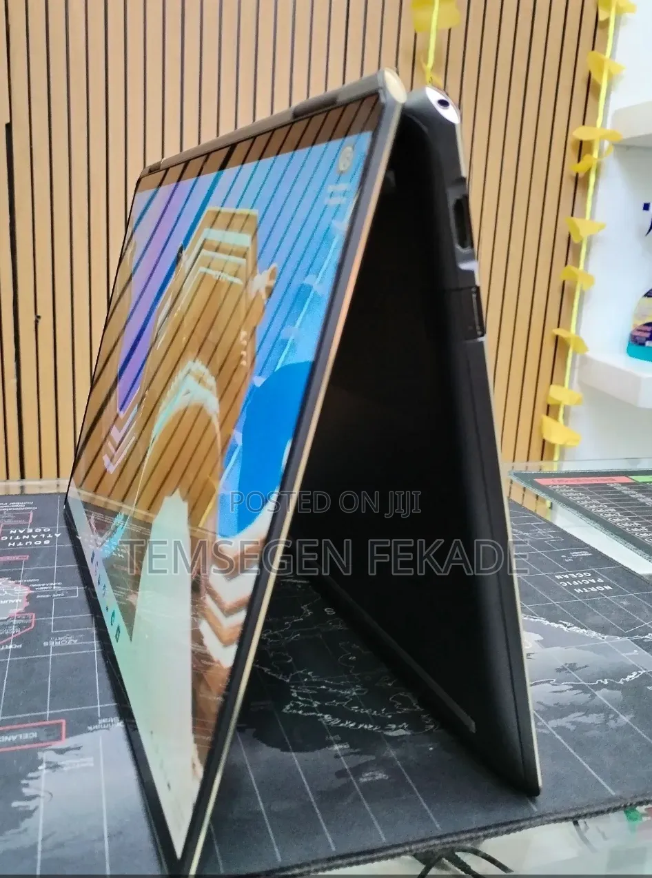 New Laptop HP Spectre X360 15 16GB Intel Core i7 SSD 512GB