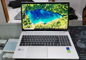 New Laptop HP ProBook 450 G8 16GB Intel Core i7 SSD 512GB