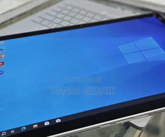 New Laptop Microsoft Surface 16GB Intel Core i7 SSD 256GB