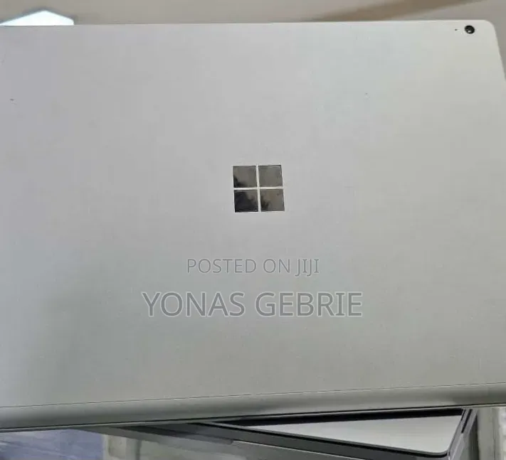 New Laptop Microsoft Surface 16GB Intel Core i7 SSD 256GB