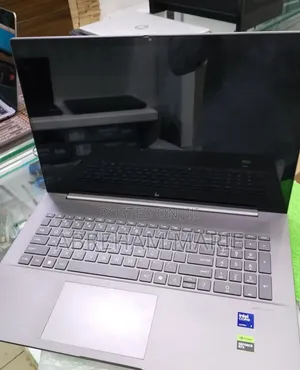 New Laptop HP Envy 17 16GB Intel Core Ultra 7 SSD 1T