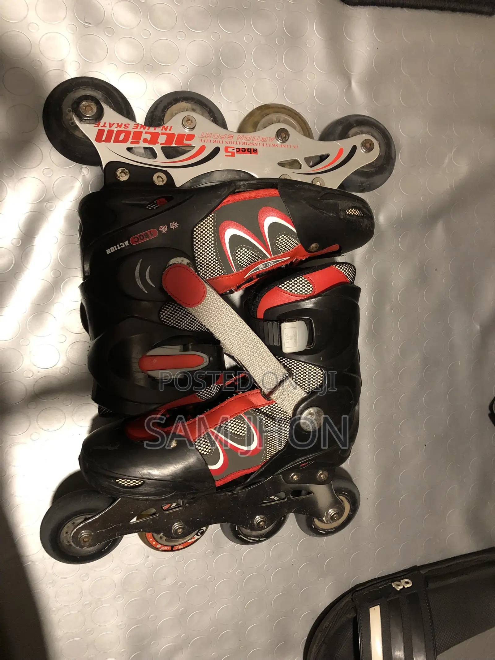 Roller Skate