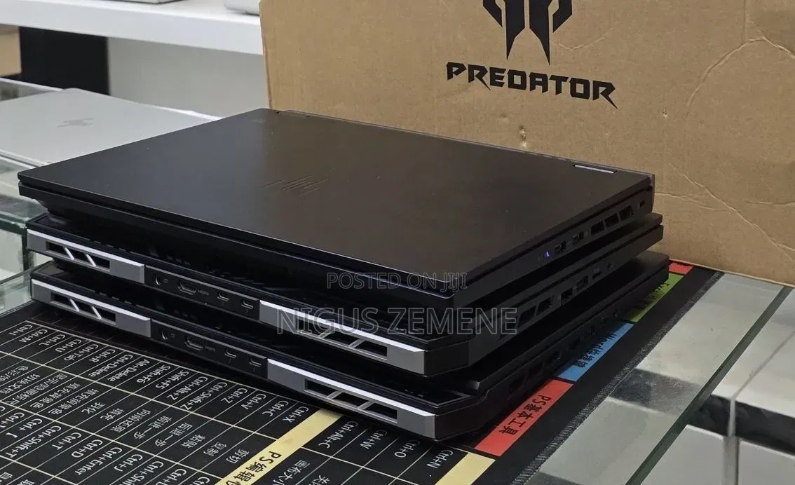 New Laptop Acer Predator Helios Neo 16 16GB AMD Ryzen 9 SSD 1T