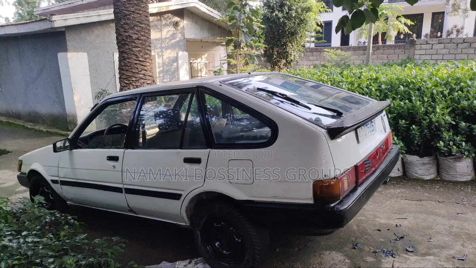 Toyota Corolla 1986 White