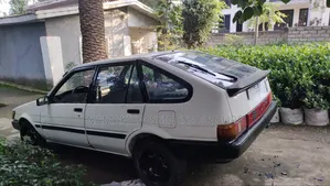 Toyota Corolla 1986 White