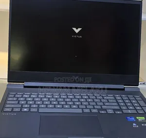 New Laptop HP Victus 15 16GB Intel Core i7 SSD 1T