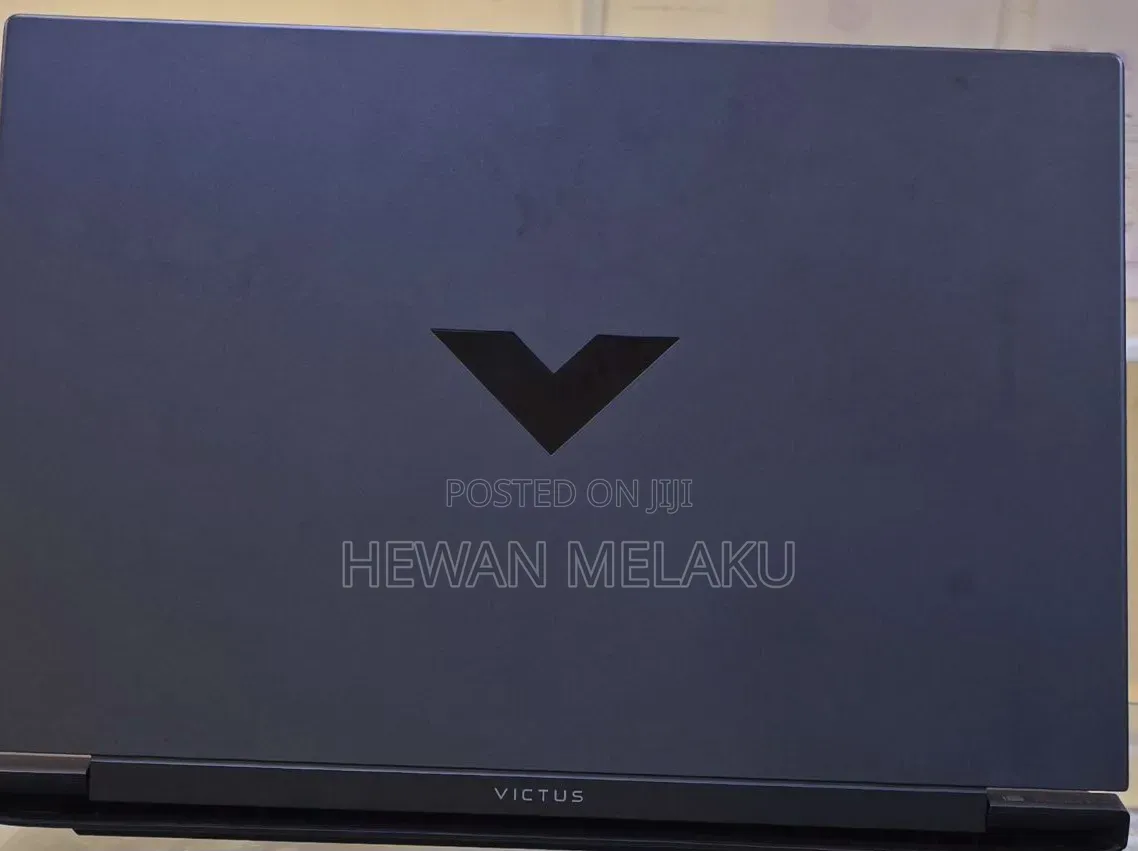 New Laptop HP Victus 15 16GB Intel Core i7 SSD 1T