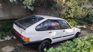 Toyota Corolla 1986 White