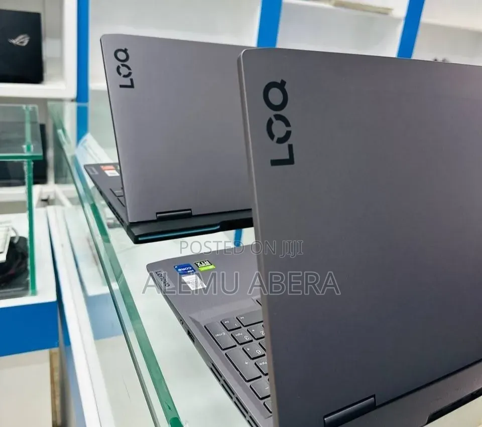 New Laptop Lenovo LOQ 15ARP9 16GB Intel Core i7 SSD 1T
